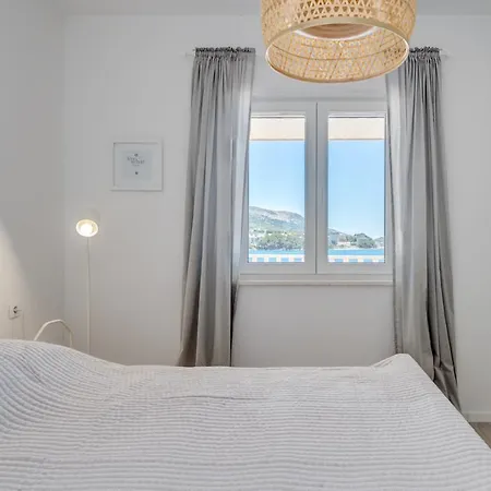 Beachfront Apartments Split Buitenkant foto