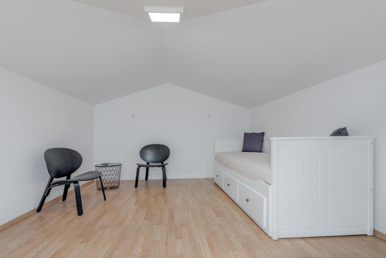 Apartment Beachfront Split